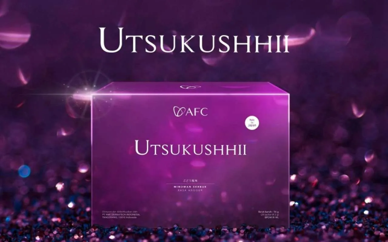 Kotak produk suplemen kecantikan Utsukushhii AFC